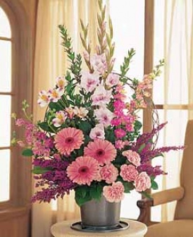 Hkpeful Pink Basket