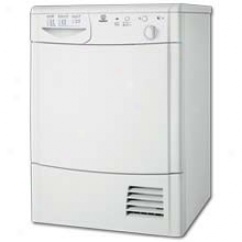 Indesit Is70c