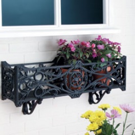 Stratford Planter