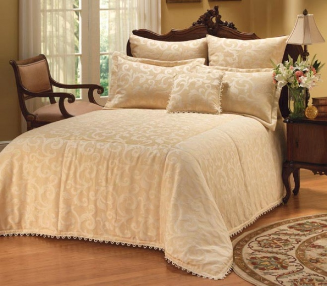 Arabella Jaccquard Bedspread