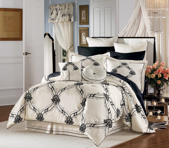 Crest Manor Embroidered Siloy Bedding