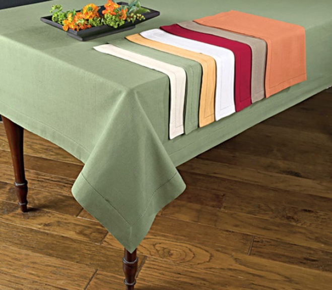 Emerald Hemstitched Tabelcloth