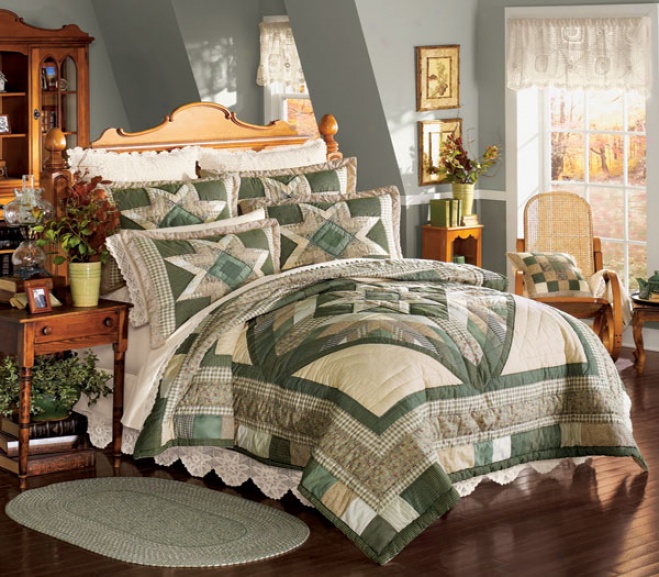 Harrisburg Handmade Cotton Quilt With Shams