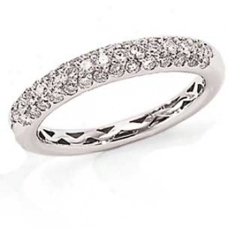18k White Gkld Round Diamond Pafe' Set Wedding Band